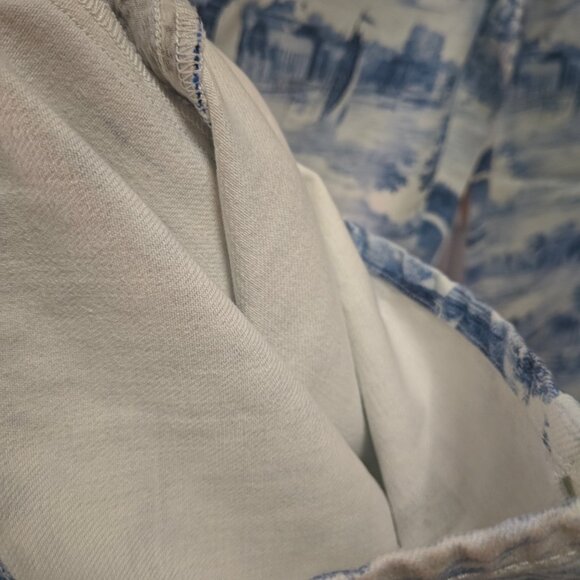 Alice + Olivia Weezy Toile De Jouy Jacquard Jeans - Picture 9 of 11